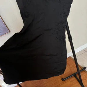HOUSE OF CB 'Thea' Black Embroidered Mini Dress NWOT‎ XL thumbnail 2