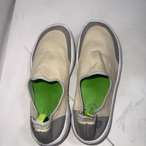Oofos Oomg eeZee Low Shoes White Loafers Recovery Slip On Women's Size 8.5 thumbnail 3