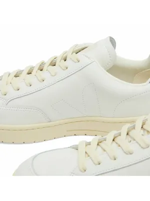 Veja V-12 Sneakers in Extra White & White California 38 7 Womens Athletic Shoes thumbnail 3
