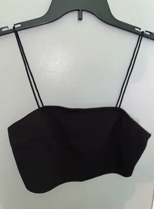 SheIn Black Crop Top thumbnail 1