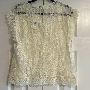 Zara Women’s Ivory Square Neckline All Lace Top thumbnail 6