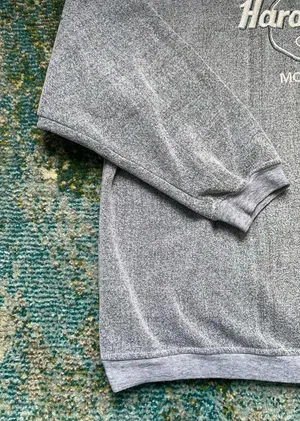 Hard Rock Cafe Vintage Montreal Canada gray logo sweatshirt, size XL thumbnail 3