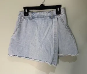 Forever 21 Denim Mini Skirt Frayed Hem Asymmetrical‎ Wrap Light Wash S thumbnail 1
