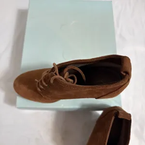 Jessica Simpson JS Catcher Ankle Boots Womens 6.5M Bourbon Oiled Sued 4” Wedge thumbnail 2