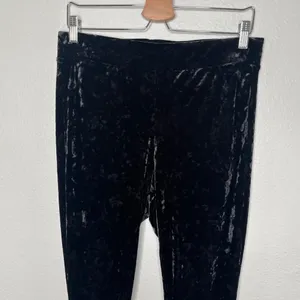 Torrid Womens Black Velour Dark Romantic Pull On Leggings Plus Size 1X thumbnail 3
