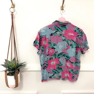 Jen's Pirate Booty Earth Floral Short Sleeve Top Size M thumbnail 5