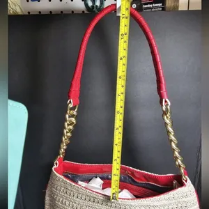 SIMPLY VERA Vera Wang Woven Hobo Bag Red Trim Gold Chain Classic everyday thumbnail 12