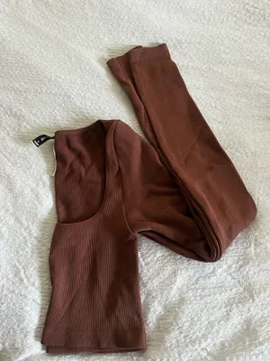 Aritzia Top thumbnail 2