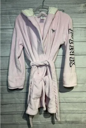 PINK Victoria's Secret Fleece Robe Size XS/S Pink Bling Belted Sherpa Hood thumbnail 1