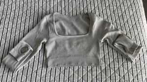 Long Sleeve Athletic Top Amazon Cropped thumbnail 1