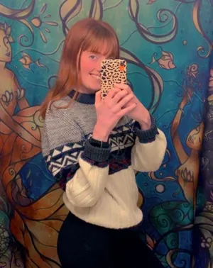 Hardwood & Pine Size Medium Vintage Sweater thumbnail 1