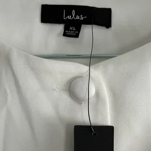 NEW Lulus Sophisticated Icon White Satin Button-Up Mini Dress With Pockets Sz XL thumbnail 10