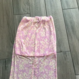 Le lis pink floral mesh skirt thumbnail 2