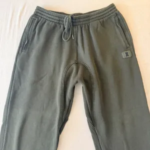 Savage X Fenty Fleece Green Jogger Pants Womens Medium thumbnail 3