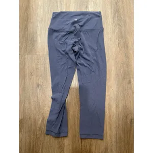Lululemon‎ Align Gray Leggings Size 6 Crop thumbnail 2