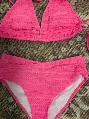 SHEIN Hot Pink Textured Triangle Bikini Set thumbnail 2