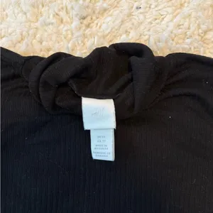 H&M Black Long Sleeve Turtleneck Tee thumbnail 3