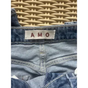 AMO High Rise Kick Crop Jeans size 31 boho minimalist staple flattering luxury thumbnail 5