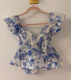Day + Moon Ruffle floral top Blue thumbnail 1