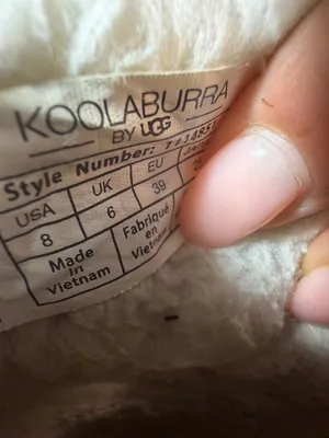Koolaburra by UGG Short Suede Boots Chestnut Size 8 thumbnail 7