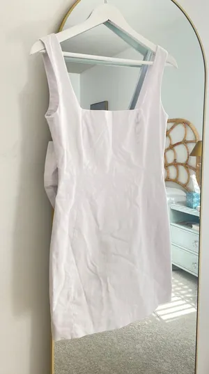 RNWY white mini bow dress Size 4 thumbnail 1