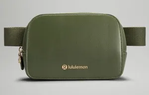 Lululemon Everywhere Belt Bag thumbnail 2