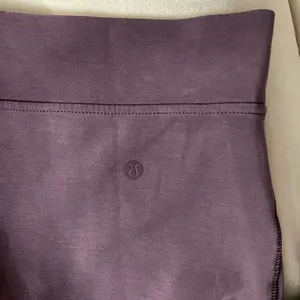 Lululemon Softstreme Hoodie Sweatshirt Grape Thistle Purple Size 6 thumbnail 7