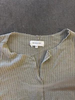Long Sleeve Slight V Neck Top Size M thumbnail 4