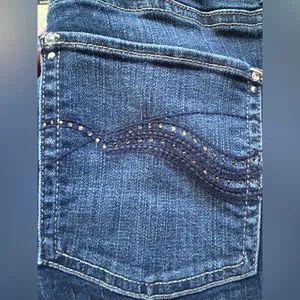 White House Black Market Women's Dark Blue Capri Jeans SZ 8 thumbnail 14