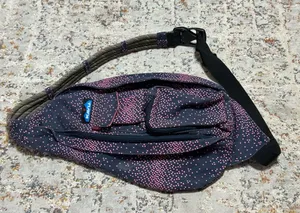 Kavu rope sling large crossbody bag blue pink thumbnail 1