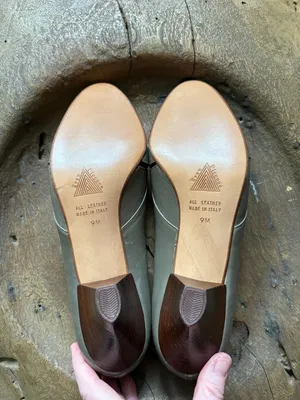 Vintage Evan Picone taupe peep toe women's pump heels retro made in Italy size 9 thumbnail 5