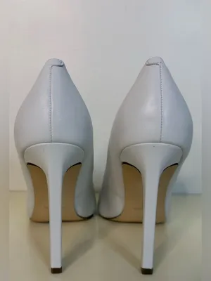 NWT Nine West White Pointed-Toe Leather Pumps thumbnail 5