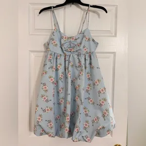 Free People‎ Blue Floral Babydoll Mini Dress Size S Homecoming HOCO thumbnail 2