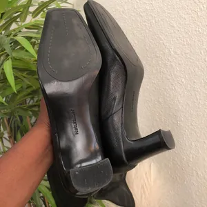 2000s Y2k Vintage Black knee-high fitted faux leather boots square toe kitten 2” heels - Womens 8N thumbnail 6