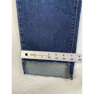 Time and Tru‎ High Rise straight leg crop Jeans Women's sz 10 shark bite Hem thumbnail 6