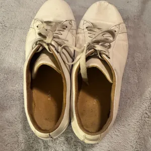 Cole‎ Haan Grand Crosscourt White Leather Tennis Shoes Sneakers Womens 9B thumbnail 3