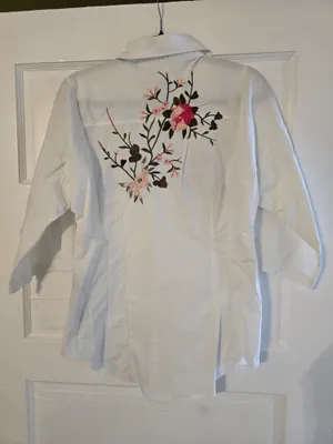 100 % Cotton Casual White Embroidered Floral Button thumbnail 5