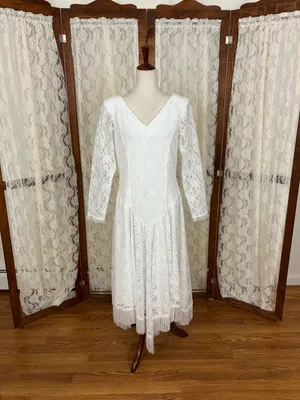 Beautiful Vintage 90s Western Collection Tea Length Wedding Dress thumbnail 3