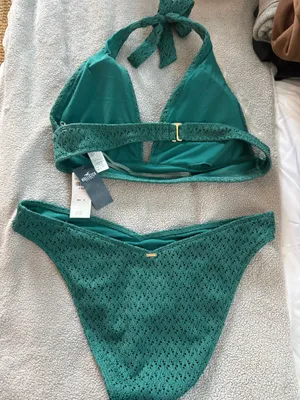 Hollister Bikini Set thumbnail 3
