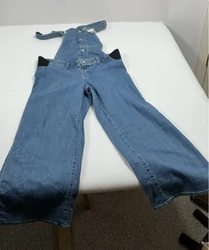Womans NWOT Isabel pre pregnancy Wide Leg Blue Jean Overalls Size 12 thumbnail 1