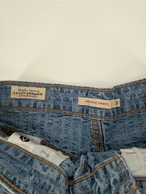Levi's high loose mom casual cotton denim shorts thumbnail 5