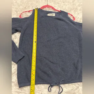 Abercrombie & Fitch blue cold-shoulder knit sweater long sleeve crew neck Large thumbnail 6