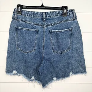 Rewash High Rise Pleated Bermuda Denim Cut-Off Shorts Size 28 Blue Medium Wash thumbnail 2