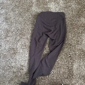 Lululemon Wunder under smooth cover HR tight 28” brand new with tags thumbnail 4
