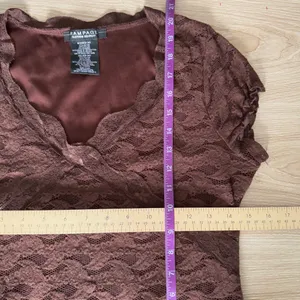 90s Y2K‎ Medium Brown Lace Trim Short Sleeve Fitted Top Grunge Scallop Neck thumbnail 9