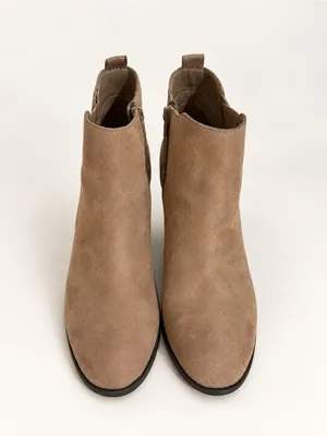 Mix No. 6 Taupe Vincee Faux Suede Chelsea Ankle Boots Chunky Block Heel Size 8.5 thumbnail 2