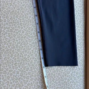 NWOT Offline by Aerie Navy 7/8 Hi-Rise Leggings size S thumbnail 6
