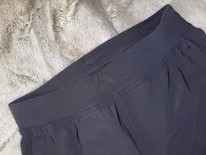 Lululemon Joggers thumbnail 5