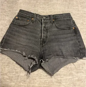 Levi’s 501 Shorts Denim High-Rise thumbnail 3