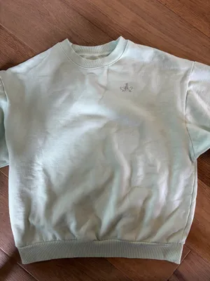 Small Alo Crewneck Yoga Pullover thumbnail 2